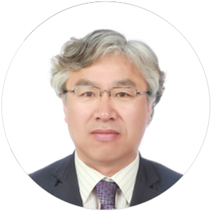 읍내정보통신학교장 이헌구 사진